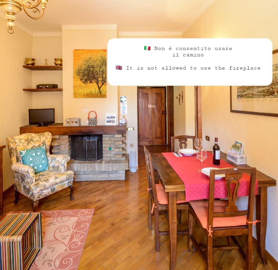 Sangi Studio Apartment - With Amazing View Of The Duomo San Gimignano Eksteriør billede