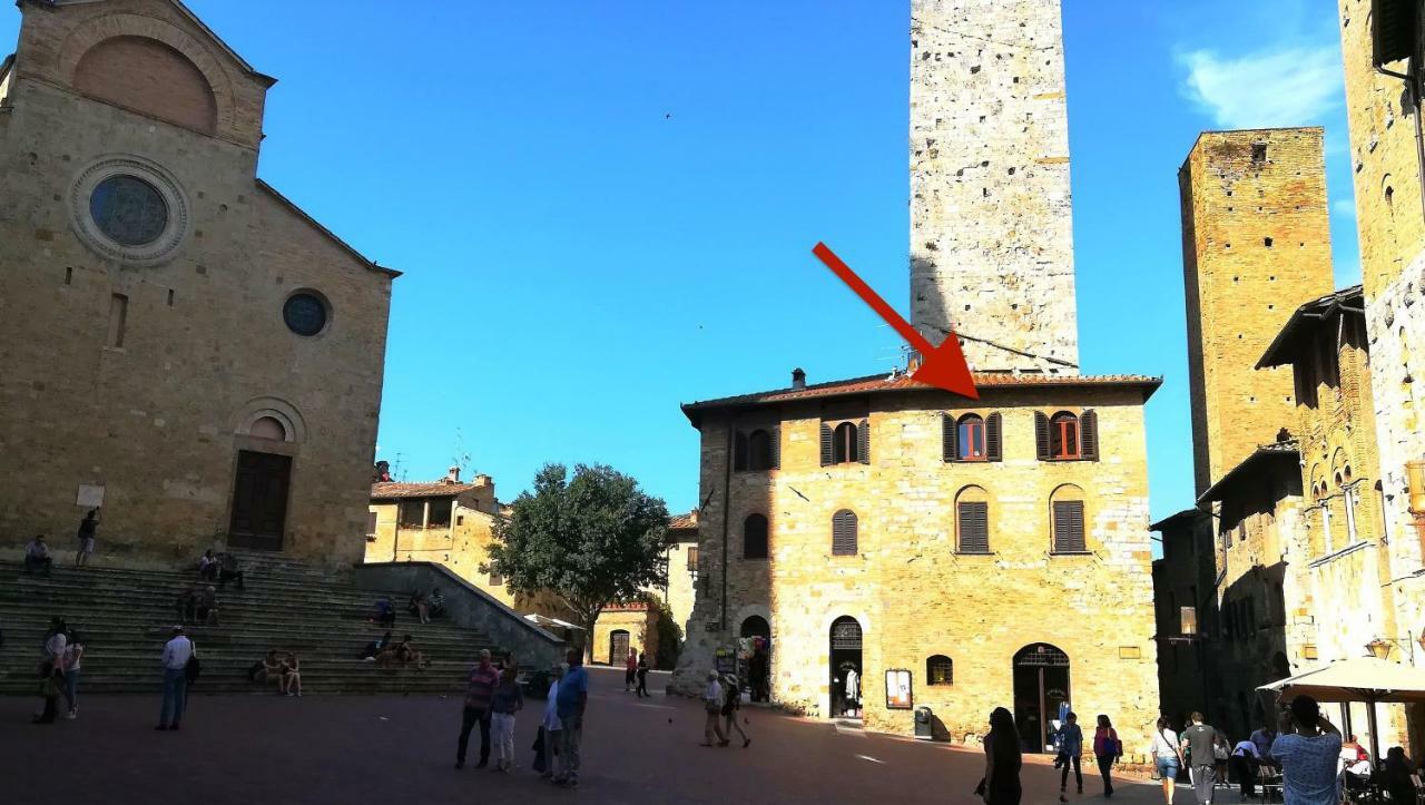 Sangi Studio Apartment - With Amazing View Of The Duomo San Gimignano Eksteriør billede